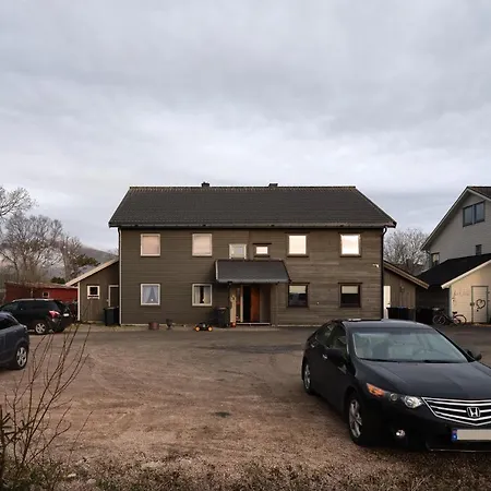 Perfekt Base For Det Meste! Leilighet Leknes
